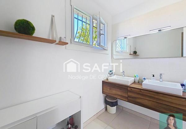 Superbe maison T6 tout confort de 211 m2 au calme entièrement rénovée sous garantie 10 ans