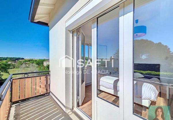 Superbe maison T6 tout confort de 211 m2 au calme entièrement rénovée sous garantie 10 ans