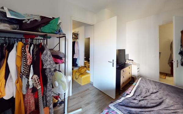 Appartement à louer    2 pièces •  Vaulx-en-Velin