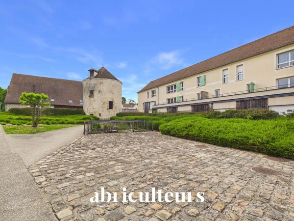 Coup de cœur : Sublime T4 (84 m²) de 3 chambres, lumineux & spacieux en vente à Survilliers (95470).
