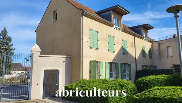 Coup de cœur : Sublime T4 (84 m²) de 3 chambres, lumineux & spacieux en vente à Survilliers (95470).