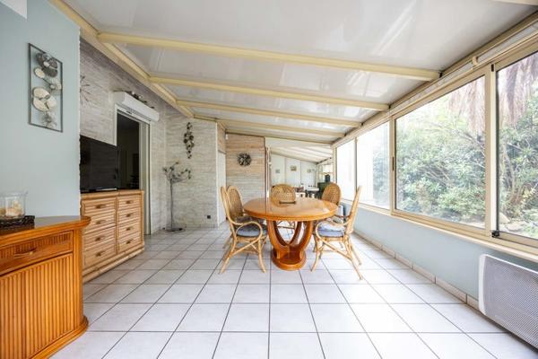 Maison 300 000 € Tarnos 4 p 125 m² DPE E