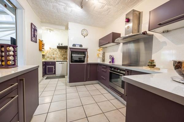 Maison 300 000 € Tarnos 4 p 125 m² DPE E