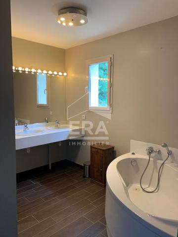 Maison Ecully au calme