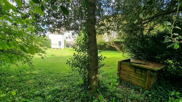 Vente                                                      Maison
                        
                     6 pièces                      131 m2                     à Beynes