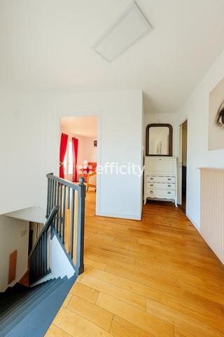 Maison 4 pièces - 165 m²