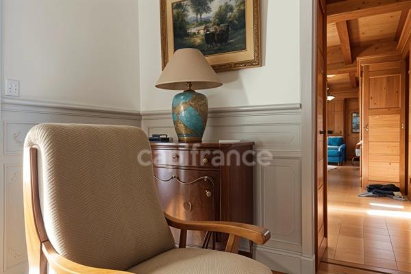 Superbe Maison Bourgeoise avec Vue Panoramique sur Maurs