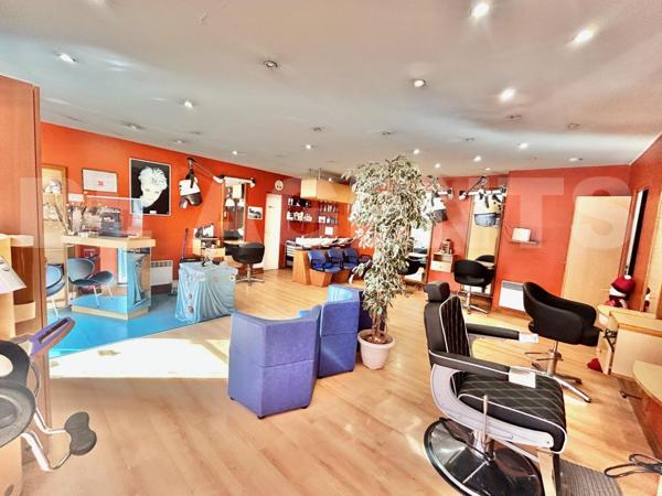 Beau salon de coiffure en Centre Ville 54m2
