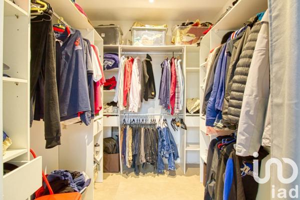 Maison d’architecte 7 pièces de 183 m² à Chessy (77700)