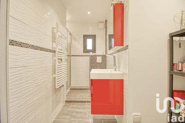 Maison d’architecte 7 pièces de 183 m² à Chessy (77700)