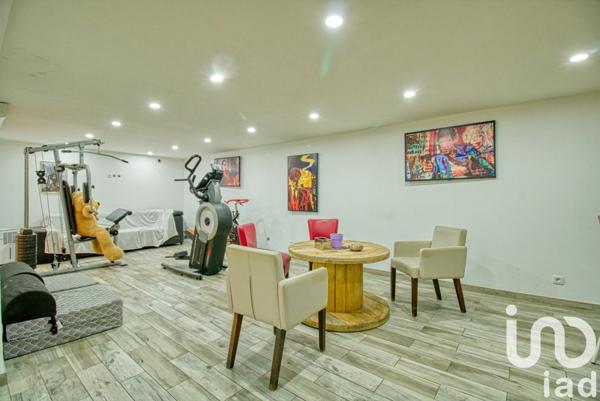 Maison d’architecte 7 pièces de 183 m² à Chessy (77700)