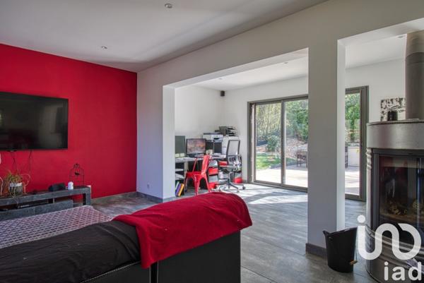 Maison d’architecte 7 pièces de 183 m² à Chessy (77700)