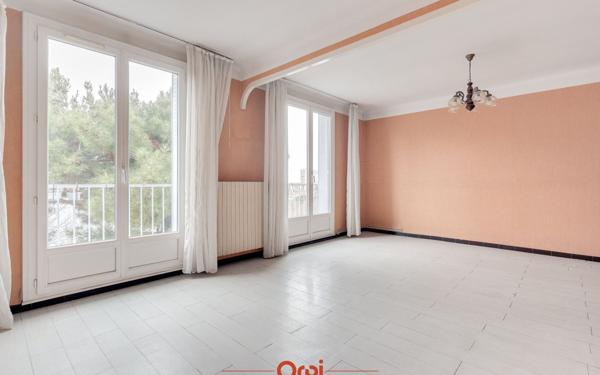 Appartement à vendre    3 pièces • 66,65 m2 Marseille 14