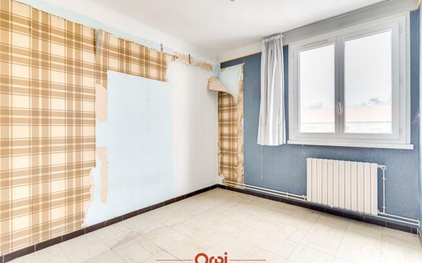 Appartement à vendre    3 pièces • 66,65 m2 Marseille 14