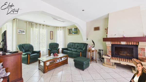 Maison
         7 pièces
        - 111 m² 264 900 € *