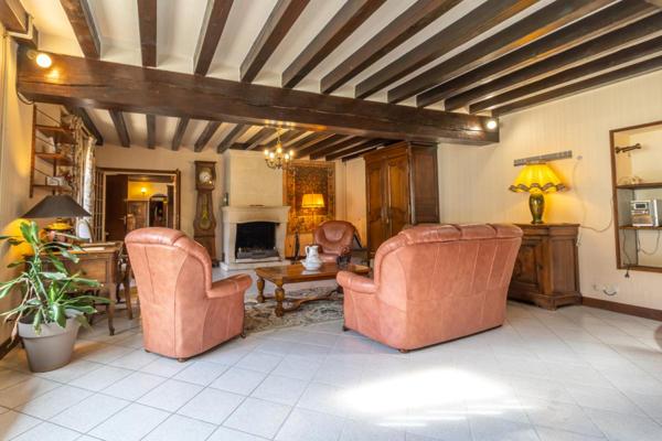 Maison Chabris 10 pièce(s) 232 m2