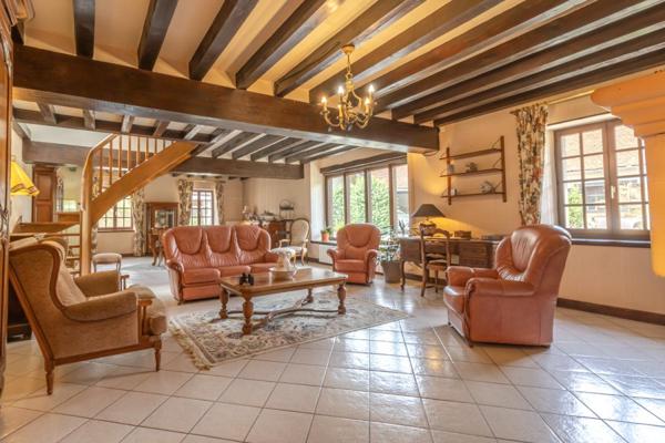 Maison Chabris 10 pièce(s) 232 m2