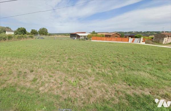 BOURG DE LA CHAPELLE MOULIERE - TERRAIN A BATIR DE 1350 M²