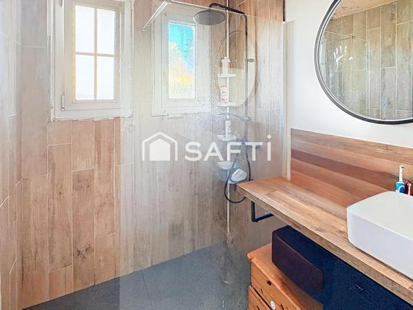 MAISON FAMILIALE SUR SOUS-SOL DE 104 M2 SUR TERRAIN DE 895 M2 A BAUD