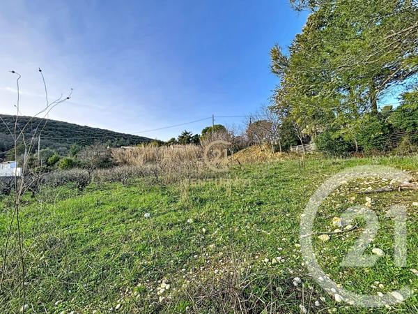 Terrain à vendre  400 m2 VAILHAUQUES - 34