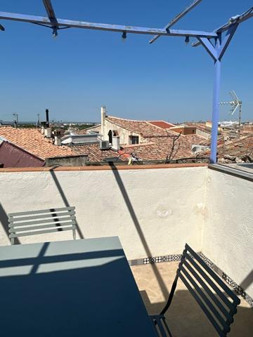 Appartement meublé 2 chambres AVEC TERRASSE et CLIMATISATION centre ville AIX EN PROVENCE
