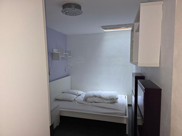 Appartement meublé 2 chambres AVEC TERRASSE et CLIMATISATION centre ville AIX EN PROVENCE