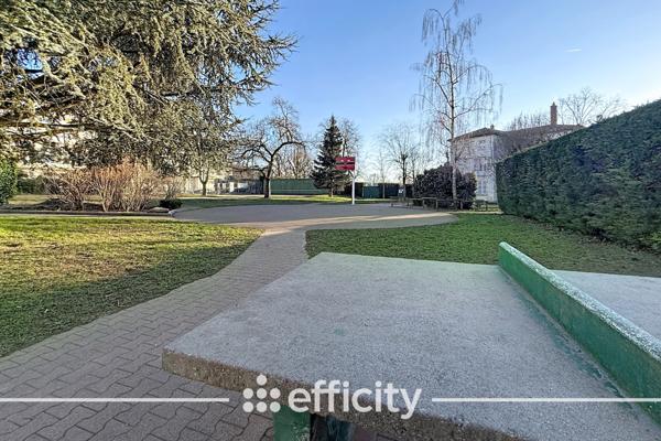 Appartement 2 pièces - 42 m² Exclusivité efficity