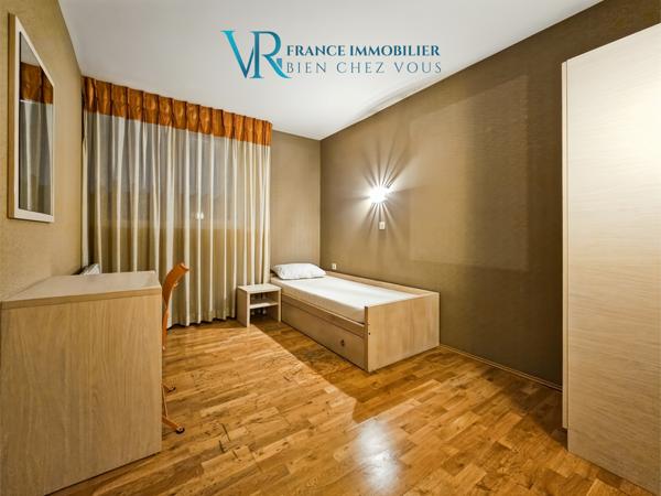 Divonne-les-Bains (01220) APPARTEMENT 3 PIÈCES (T3) DUPLEX 70 M² - MEUBLÉ & HORS BAIL COMMERCIAL