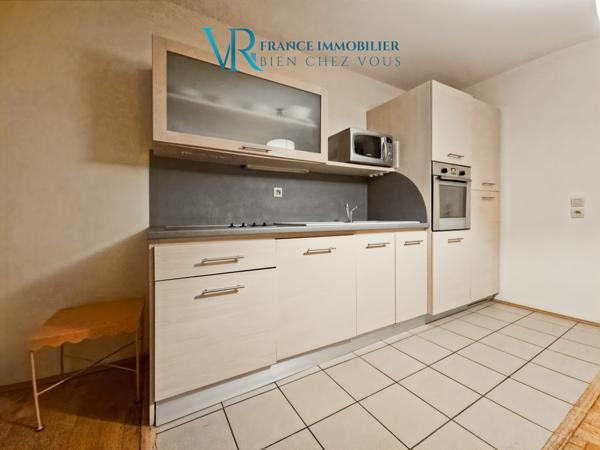 Divonne-les-Bains (01220) APPARTEMENT 3 PIÈCES (T3) DUPLEX 70 M² - MEUBLÉ & HORS BAIL COMMERCIAL