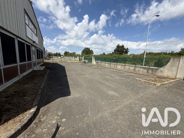 Maison à vendre 7 pièces 1 064 m² Saint-Pierre-des-Corps