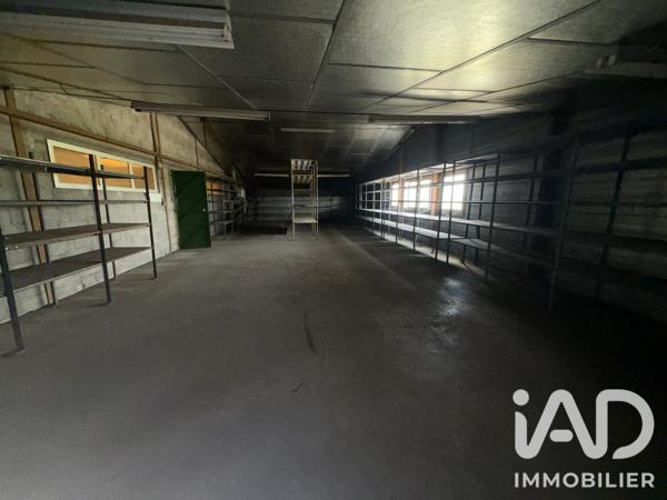 Maison à vendre 7 pièces 1 064 m² Saint-Pierre-des-Corps
