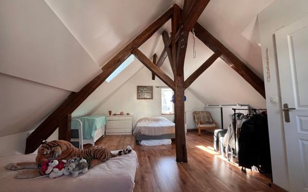 Maison à vendre    6 pièces • 200 m2 Orléans