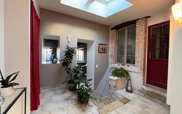 Maison à vendre    6 pièces • 200 m2 Orléans