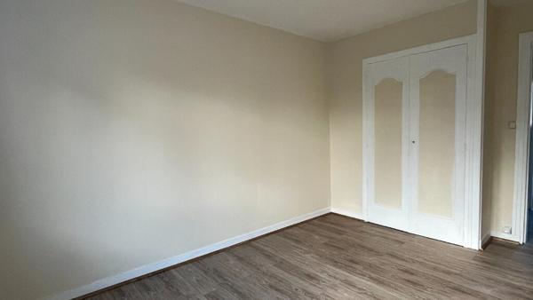 APPARTEMENT REFAIT A NEUF SUR LA COMMUINE DE CAUDEBEC LES ELBEUF