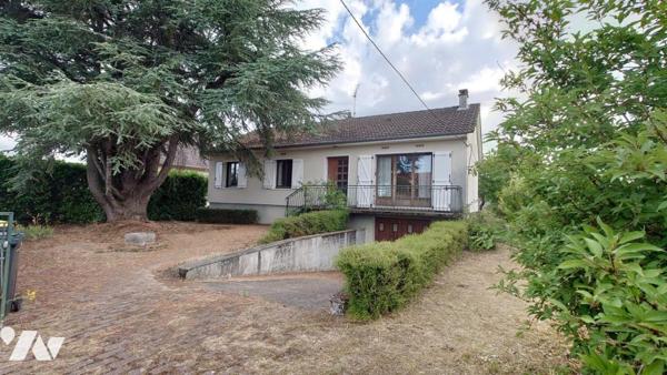 Pavillon sur sous sol surélevé