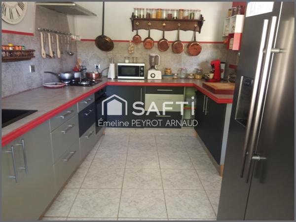 Un havre de paix alliant charme de l’ancien, confort moderne et vie au calme, à prix abordable.