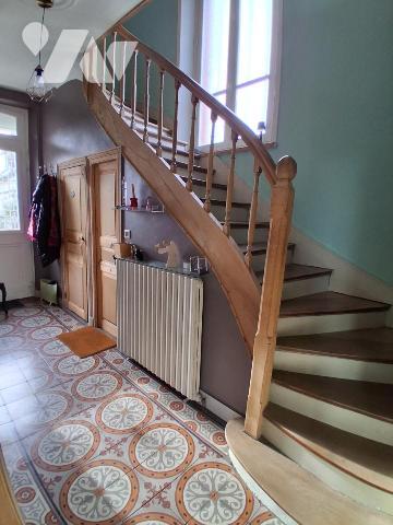 MAISON BAGNOLAISE 4 CHAMBRES - VERANDA - GARAGE