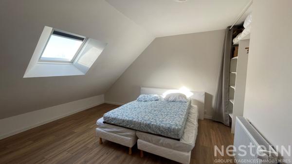 QUIBERON - En vente maison de 209 m² composée de deux logements