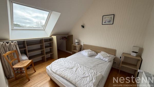 QUIBERON - En vente maison de 209 m² composée de deux logements