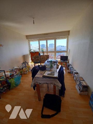 APPARTEMENT T3 VENDU AVEC LOCATAIRE EN PLACE