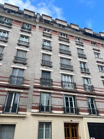 3 Pièces en dernier étage avec ascenseur - Mairie de st-Ouen