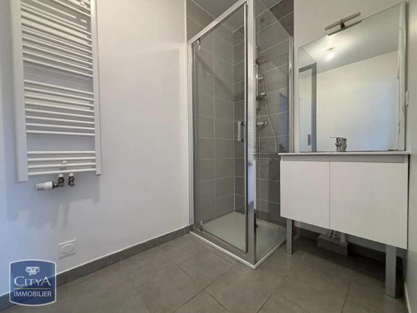 Appartement à louer 2 pièces 42.85m²