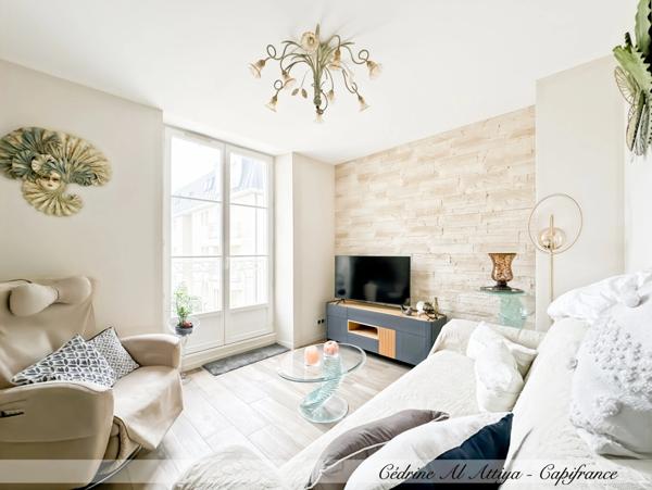 Appartement à vendre Périgny, 54m2, 1er étage avec ascenseur, balcon, parking et local à vélos