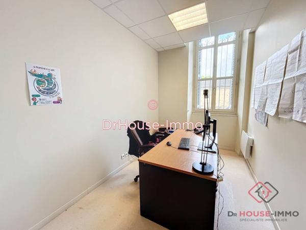 Immeuble à vendre 29 pièces de 500 m²