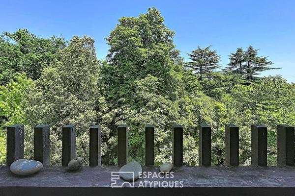 Appartement d’architecte avec balcons et vue dégagée