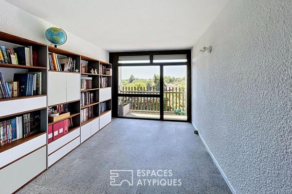 Appartement d’architecte avec balcons et vue dégagée