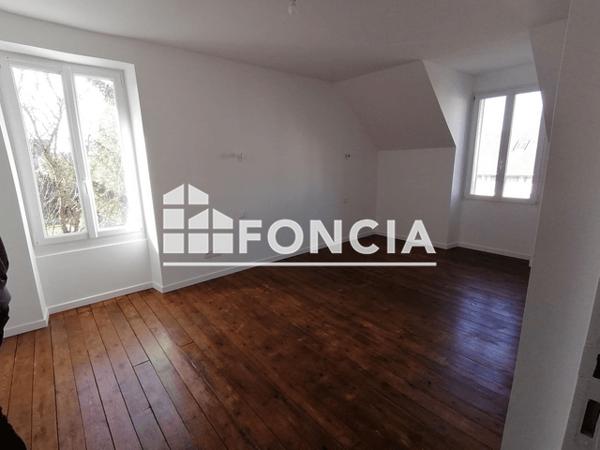 Location Maison 5 pièces 109.31 m² - 57 RUE PAILLARD DUCLERE Montbizot 72380