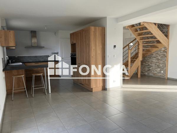 Location Maison 5 pièces 90.89 m² - 302 RUE PRINCIPALE Fatines 72470