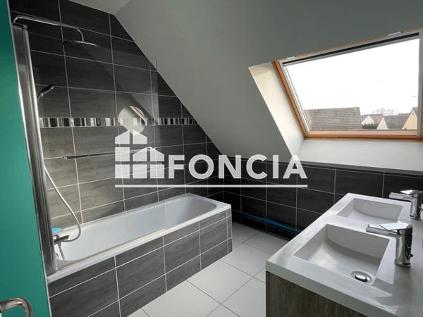 Location Maison 5 pièces 90.89 m² - 302 RUE PRINCIPALE Fatines 72470