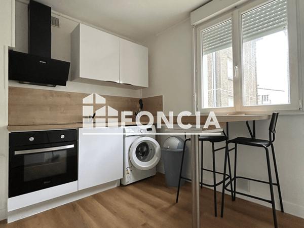 Location Appartement meublé 3 pièces 52.31 m² - 7 RUE DE PRAT AR RATY Brest 29200